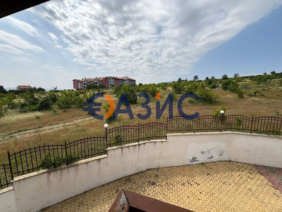 Продава се Тристаен апартамент в к.к. Слънчев бряг - 72 кв.м за 1049 €/кв.м - Снимка #8