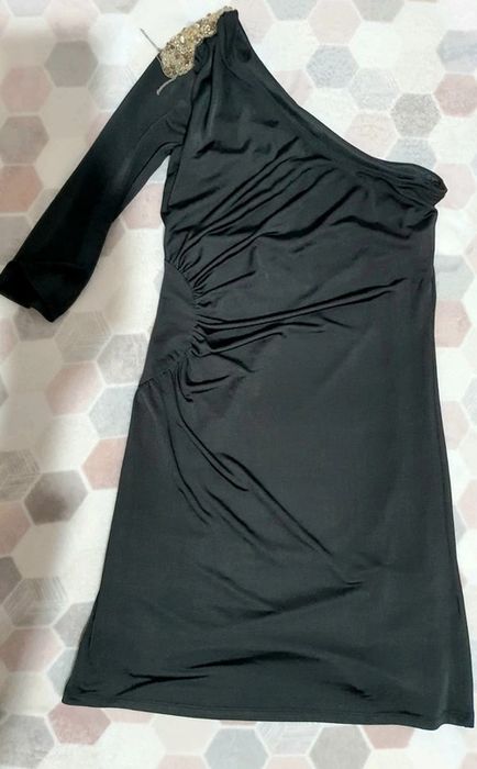 2 rochii ocazie la 32 lei