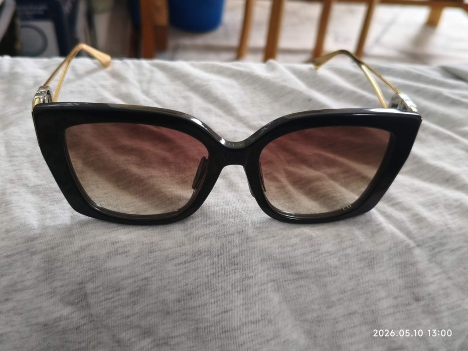 Продам женский очки от Dior