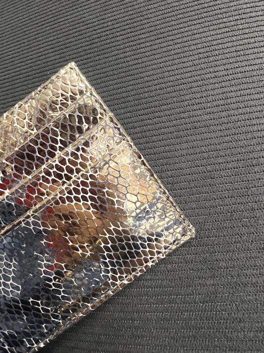 Картхолдър нов в златен цвят