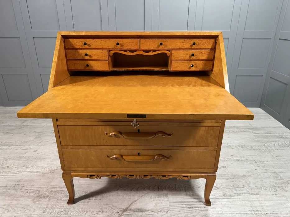 Писалище - секретар масив К076-Д