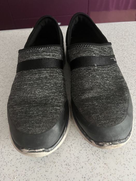 Продавам много запазени маратонки Runners 39 номер