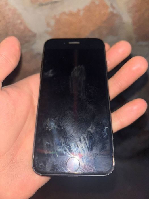 Iphone 7, 32гб, 72% батарея