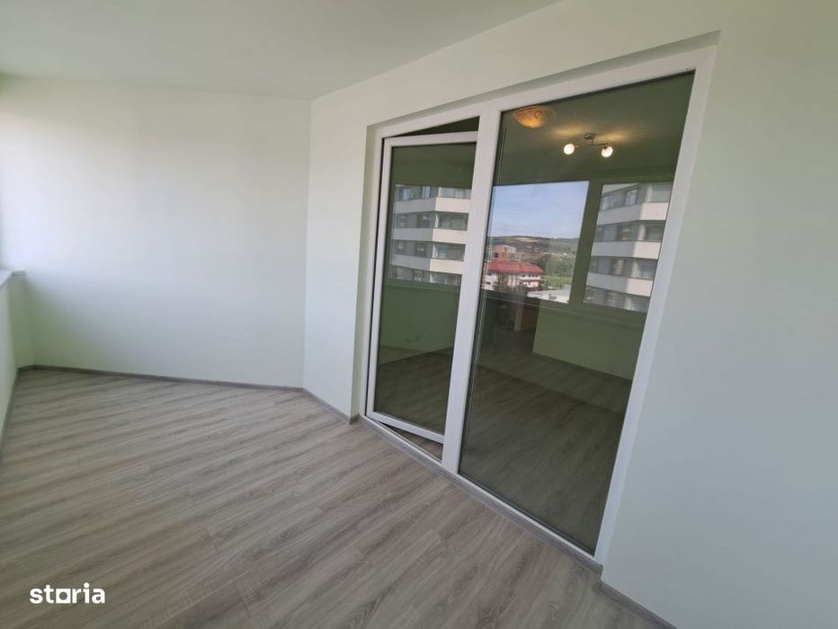 Apartament cu 3 camere, zona Vivo, Floresti