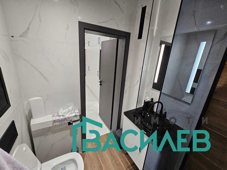 Продава се Тристаен апартамент в София, Център - 93 кв.м за 1426 €/кв.м - Снимка #9