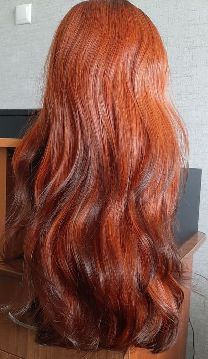 Парики новые с челкой