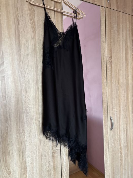 Нова рокля Zara, с етикет, размер М