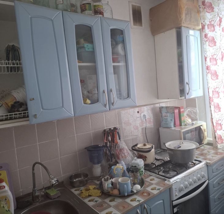 Двухкомнатная -школа, сад рядом