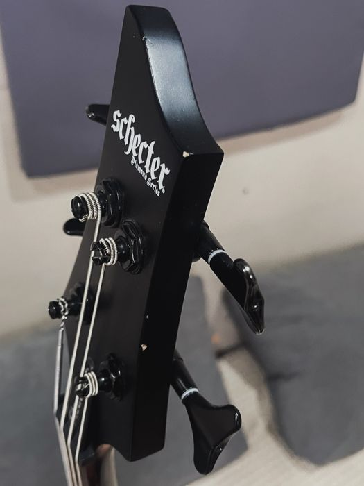 Электробас Schecter Stiletto Stealth 4
