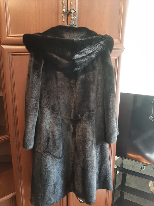 Шуба норковая продам