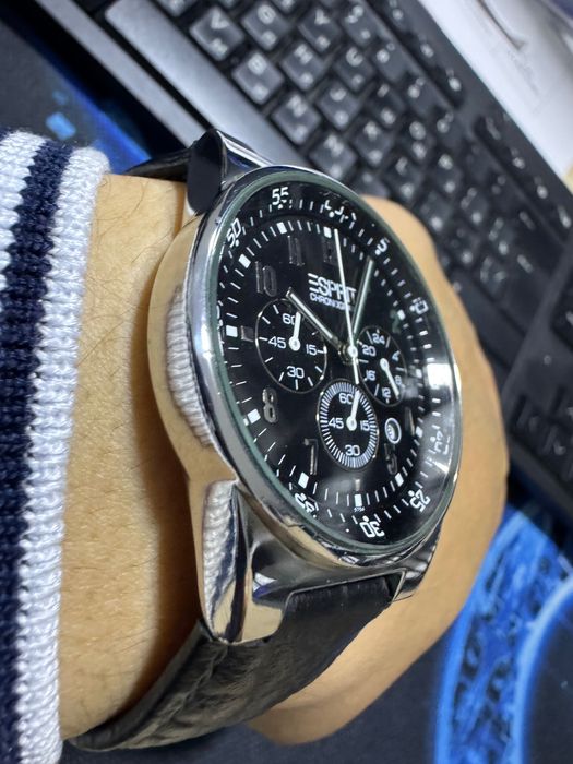 Esprit ES000T31020 с хронографом