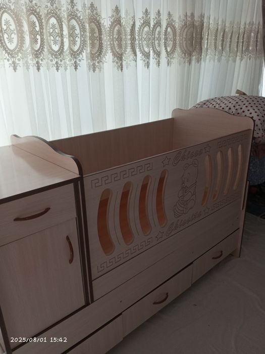 Detskiy karavat srochna sotiladi