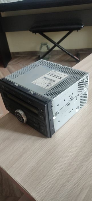 Продам магнитолу Nissan
