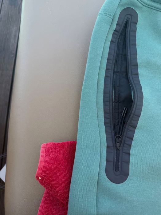 Nike tech fleece