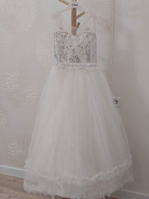 Платье нарядное для девочек