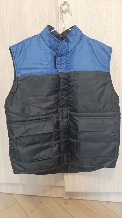 Продам безрукавку