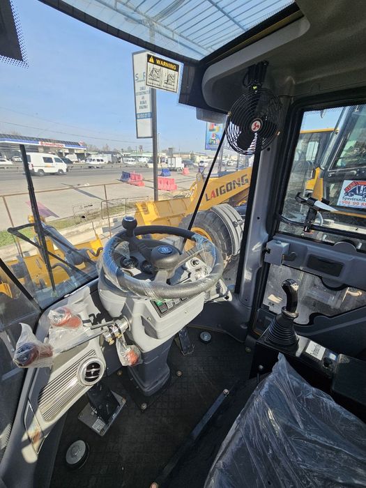 Погрузчик 0.3куб Автомат