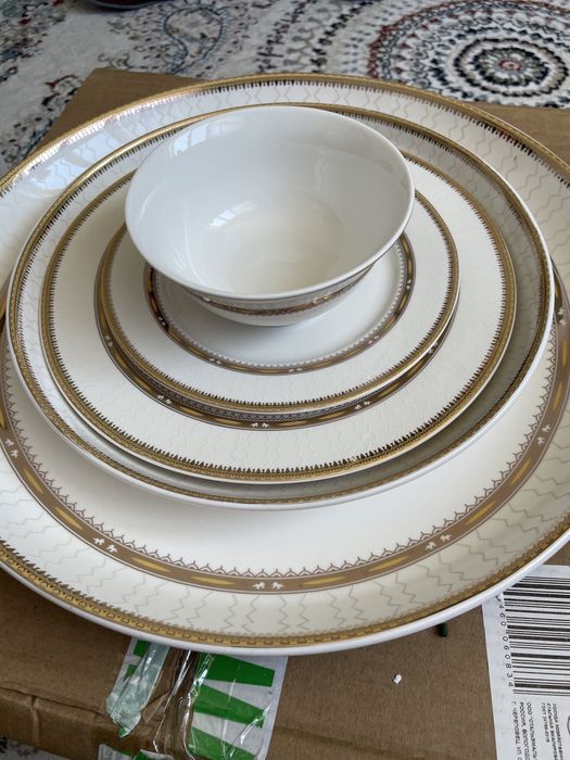 Продается посуда Royal