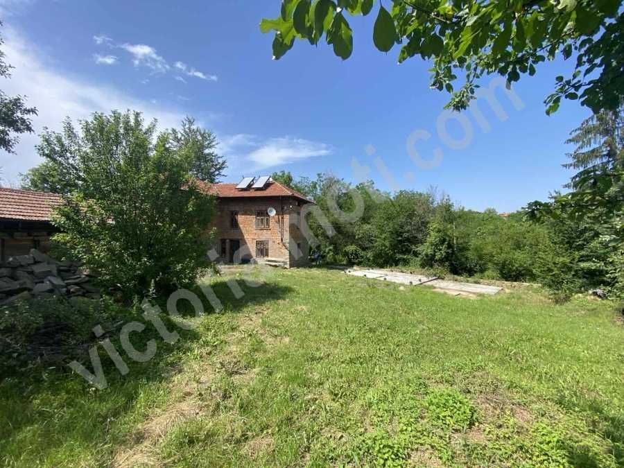 Продава се Къща в с. Големи Българени, Област Габрово - 100 кв.м за 700 €/кв.м - Снимка #11