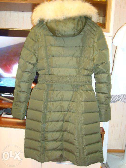 Продаю женский пуховик.
