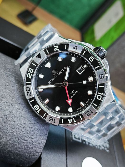 Швейцарские часы Maurice Lacroix Aikon Venturer GMT, механика