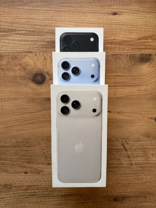 IPhone 18 PRO MAX Нови Запечатани Гаранционни ! Цвят - Glacier , Silver , Black !
