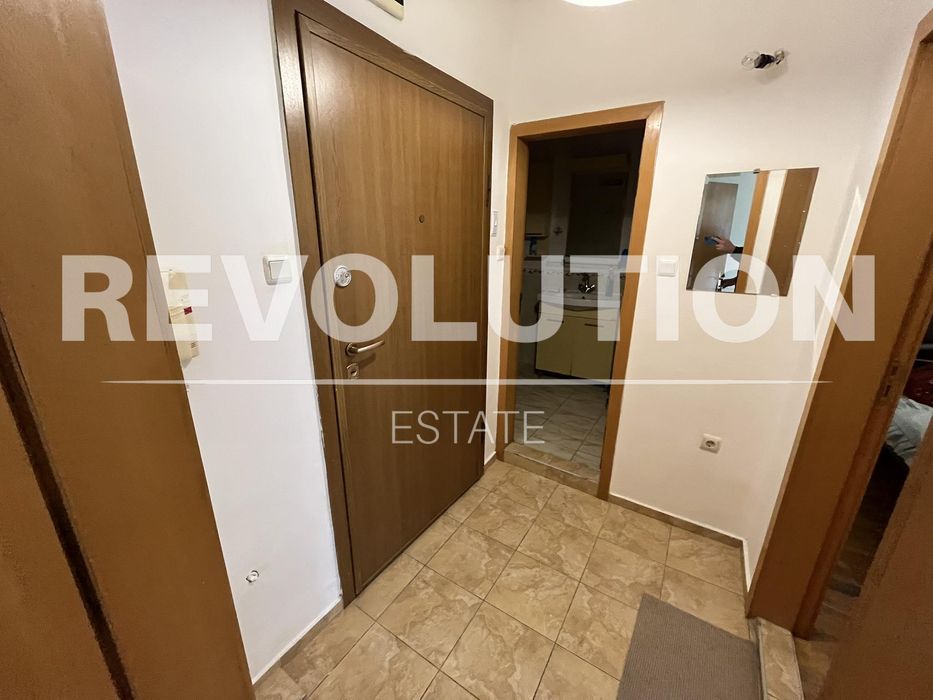 Двустаен апартамент  в гр.Варна, Спортна зала!