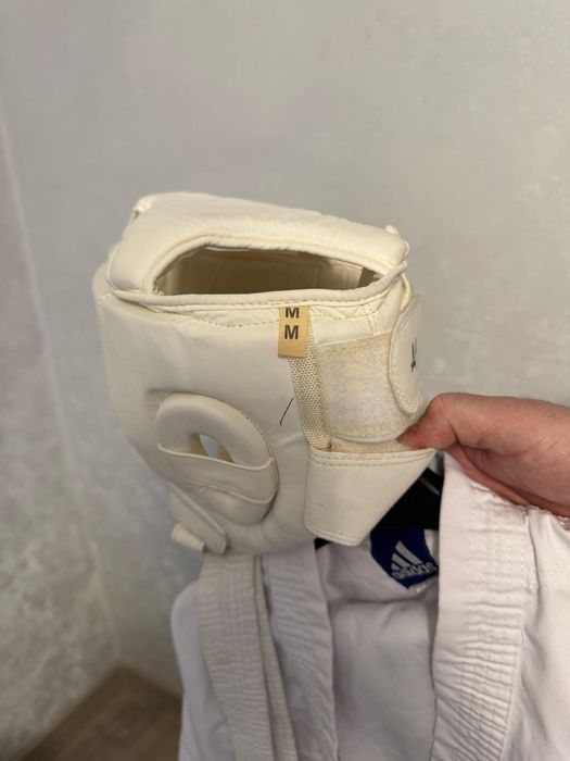 Продам Кимоно Каратэ