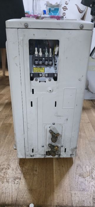 Кондиционер с блоком рабочий
