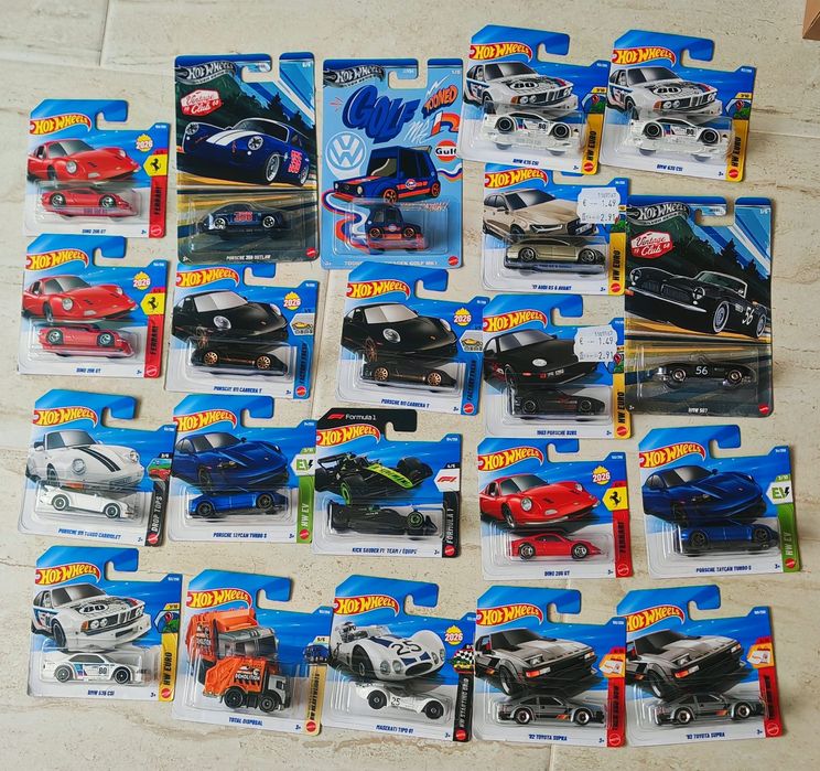 Колички hot wheels и matchbox