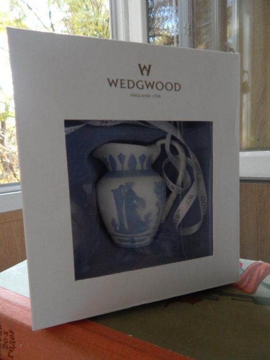 Ёлочная игрушка "Кувшин" Wedgwood