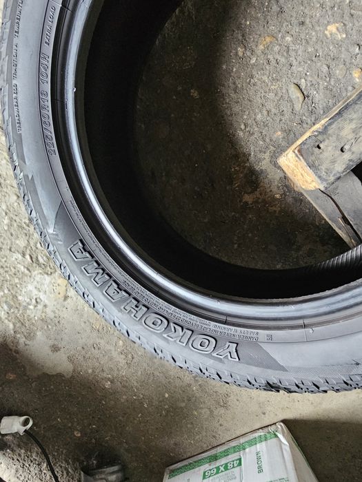 2 anvelope vara 225 60 18 Yokohama A/T 2021