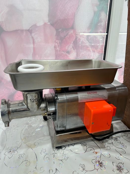 Мясорубка, хорошего качества