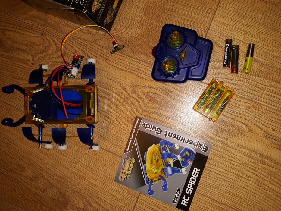 Безжичен паяк робот, Infrared RC Spider на 1/3 цена
