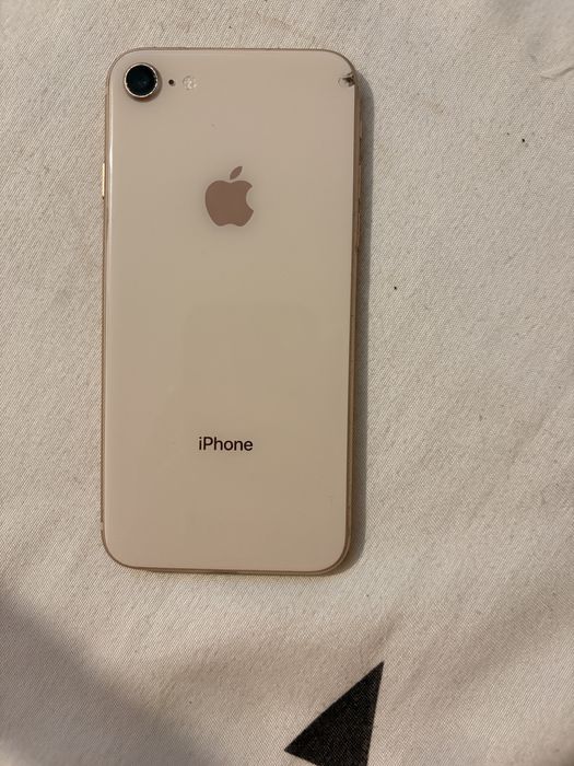 Iphone 8 350 lei pret negociabil