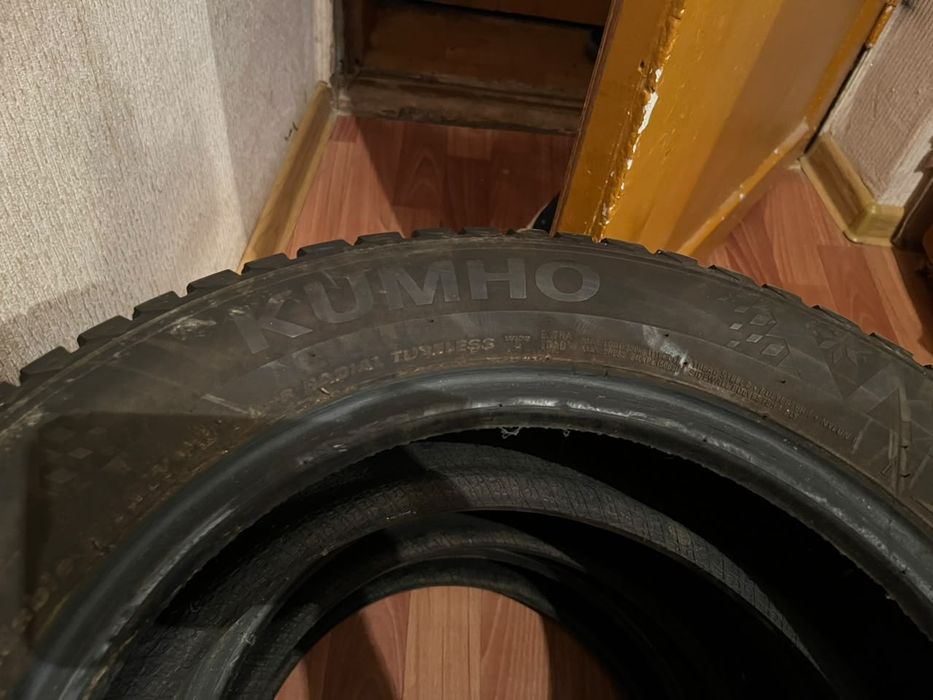 Продам зимние шины
