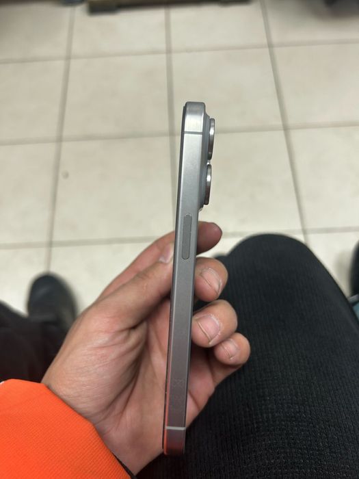 Айфон 15 про 276 цикл