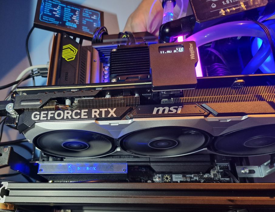 MSI Ventus GeForce  RTX 4070 Ti VENTUS 3X 12G OC