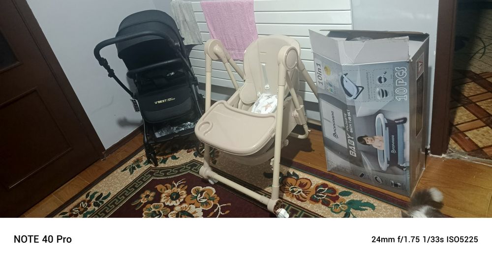 Продаю детский стульчик новый