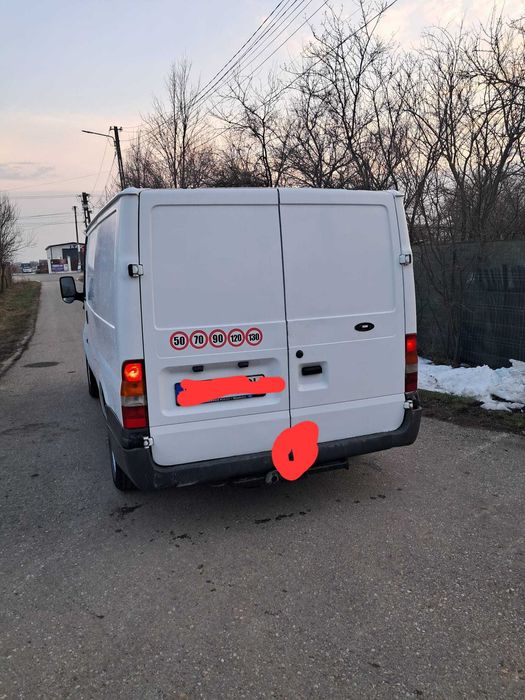 Căram mobilier vechi nou ..electrocasnice vechi . moluz decoperaram gresie faianță etc