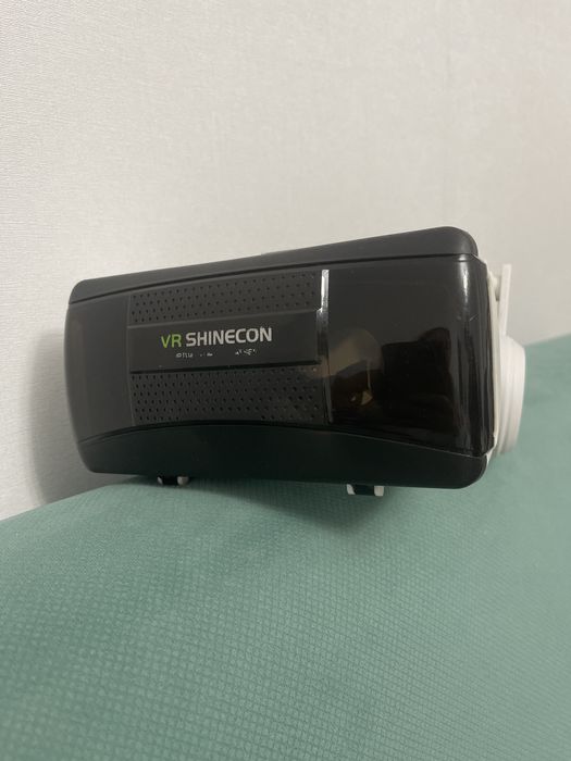 Продам очки виртуальной реальности