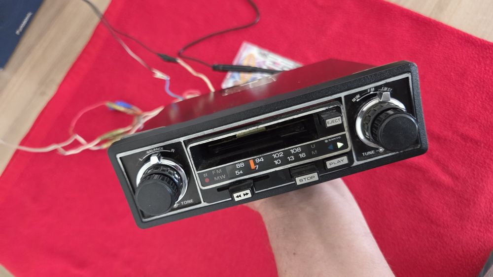 Sanyo FT 4060V Radio casetofon de mașină Autoreverse