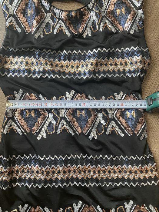 красива паетена рокля