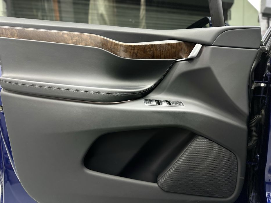 Tesla model X Dual motor Variant