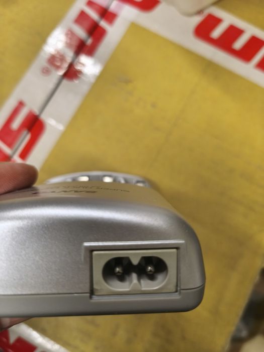 Зарядно за батерии Sanyo зареждачка
