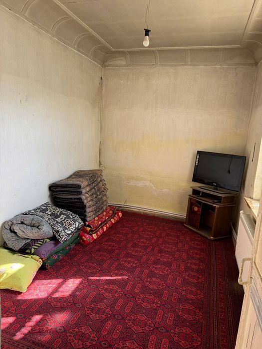 Ohangoronda 25 sotix uchastka sotiladi