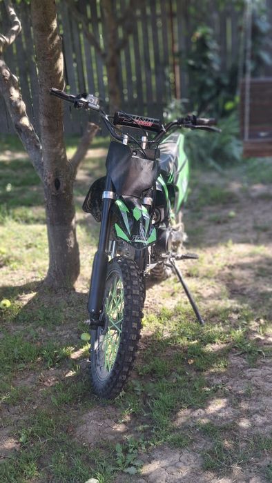 Vând cross 125cc