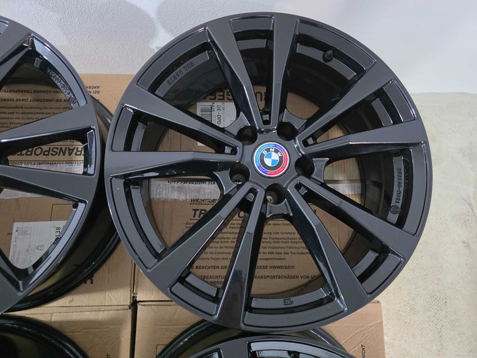 Jante 19 BMW G42 G20 G21 G30 G31 G32 X6 G06 X3 G03 5x112 66.6 8J et28