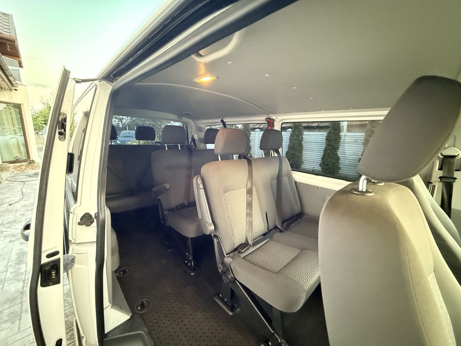 Vand VW Transporter 8+1 Locuri / 2012 Euro5 / 2.0 TDI Bluemotion  Technology