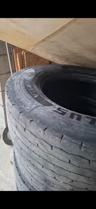 215/70/22.5. Продается шины 4 шт. Аeolus